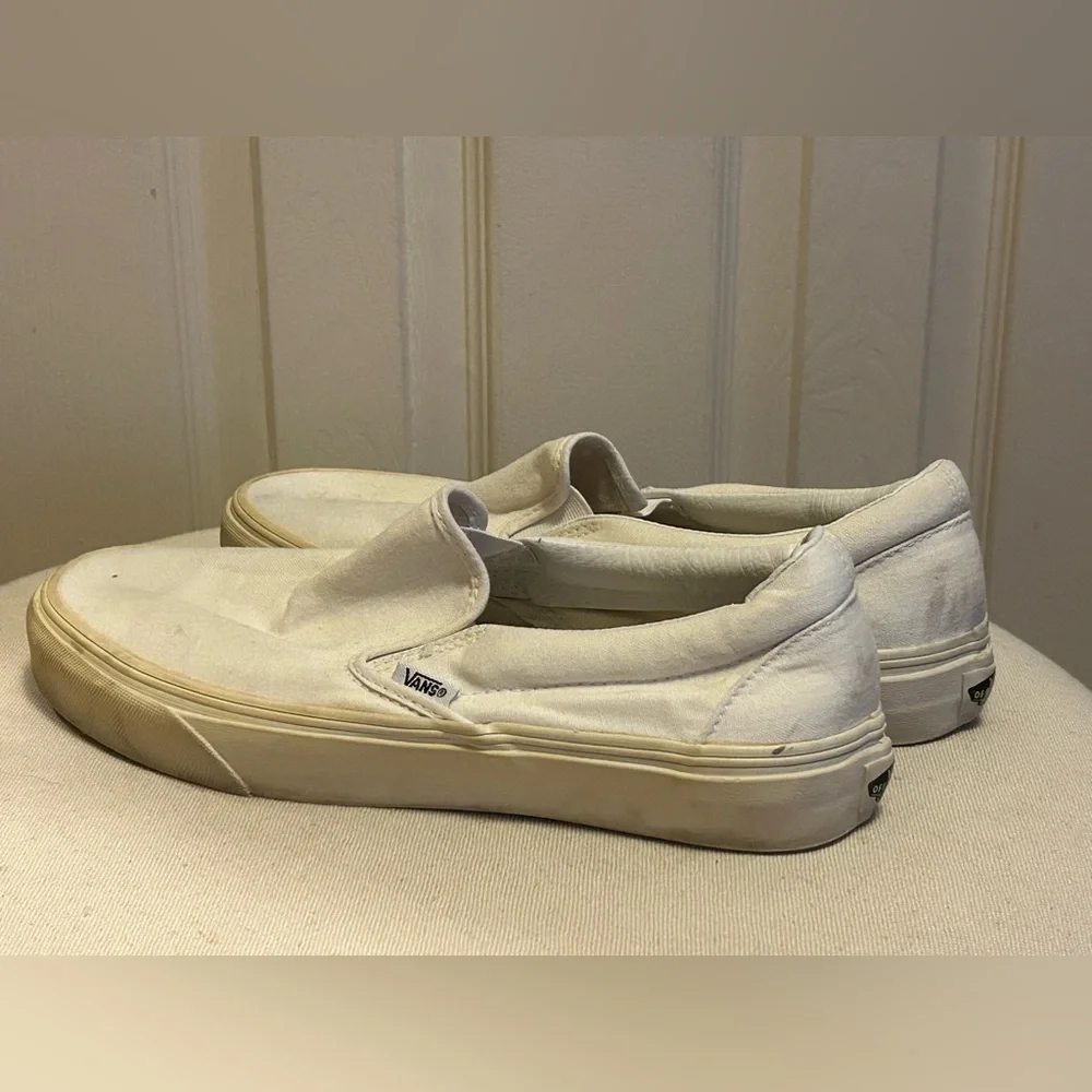 Vans White Classic Slip-On Skateboarding Skater Casual Sneaker Streetwear Shoe